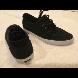 Men’s Marc New York black casual sneakers, size 10
